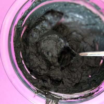 Don't pay big bucks for an ounce of beauty product, make your own HIGH quality copy cat mud mask with this easy to follow tutorial!