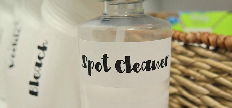 Easy and affordable way to organize your laundry room with labels for each of your cleaners. Add a little personality with some fun fonts!