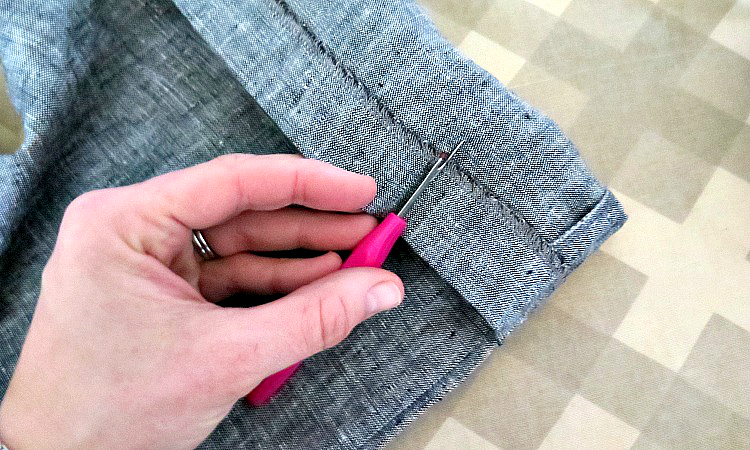Hem pants without sewing ... step by step guide for the easiest alterations EVER! 