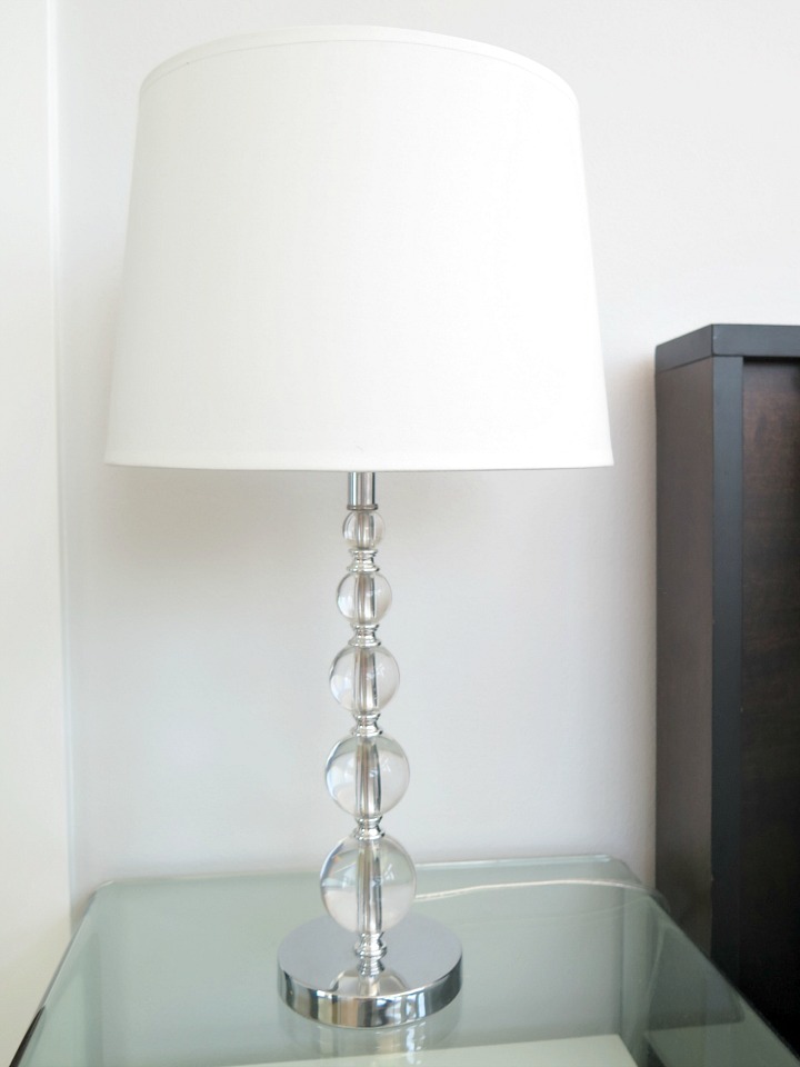 How to Clean Lamp Shade 
